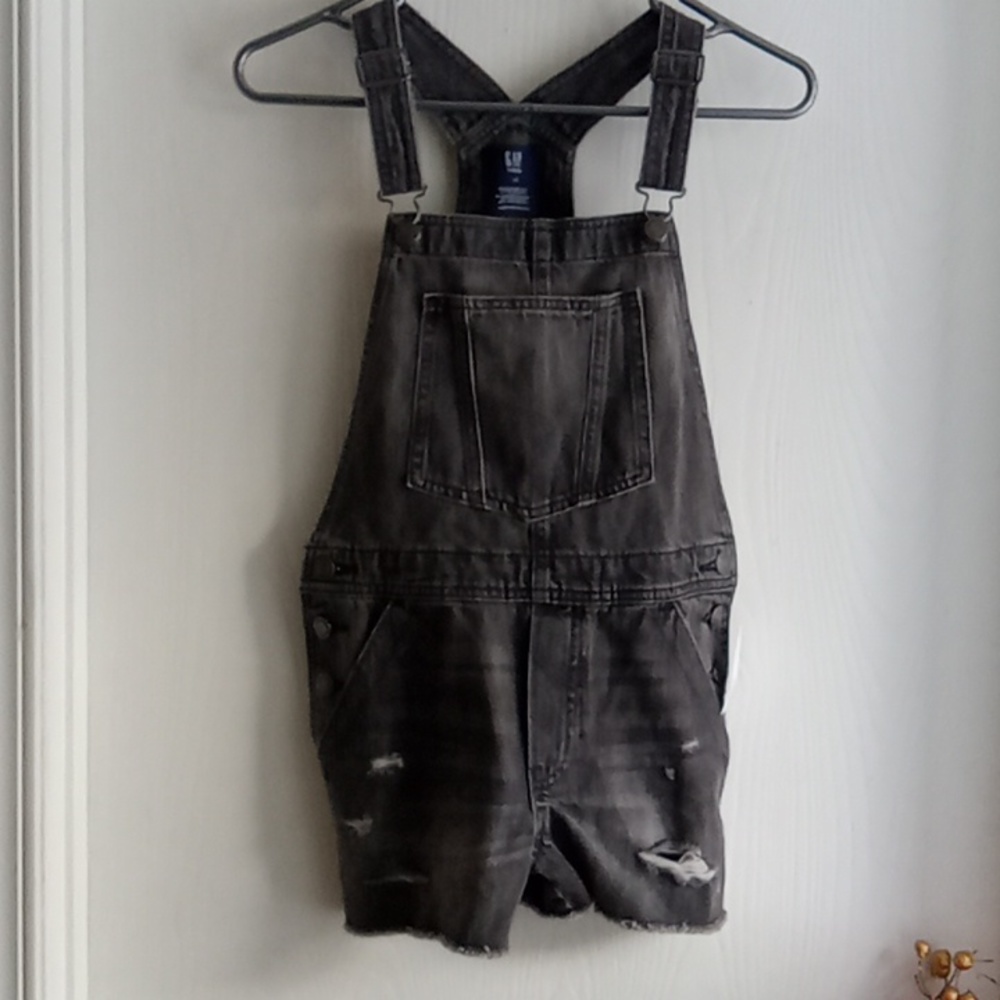 ⭐️ Host Pick ⭐️Gap Teen | Destructed Demin Shortall Overalls New - Picture 2 of 8
